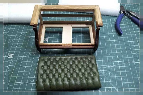 Proceso 4 sofá en miniatura escala 1:12 - Montaje